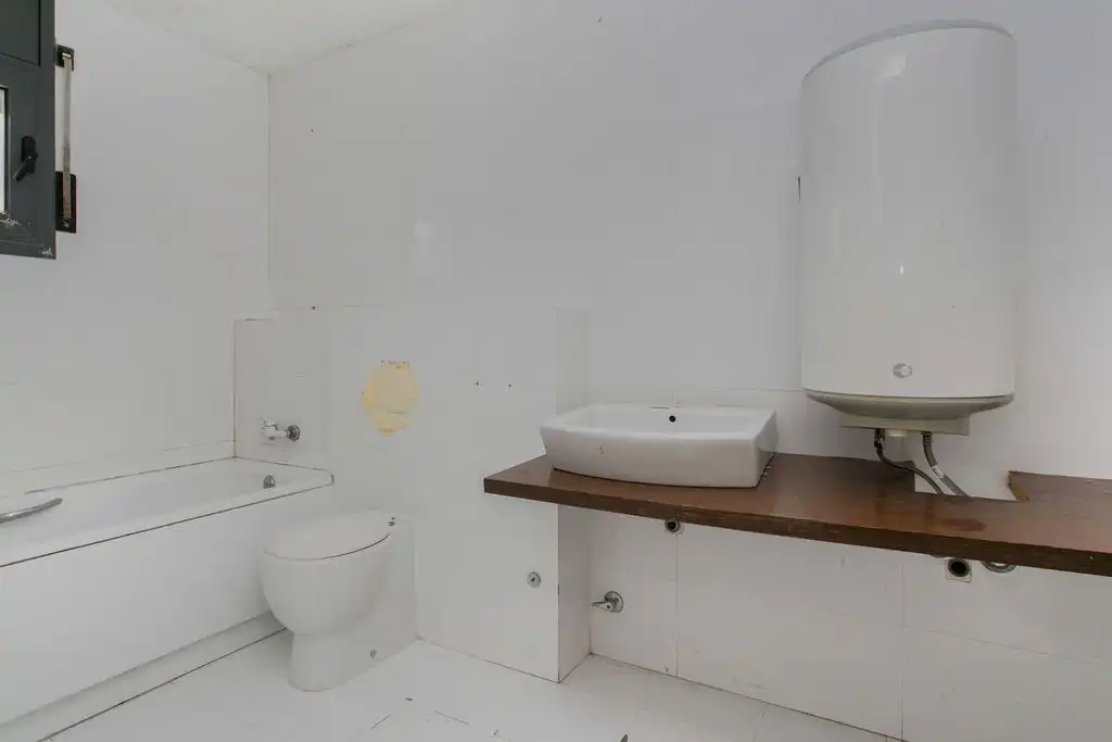 Baño de Casa o chalet en venta en Corbera de Llobregat con Piscina comunitaria