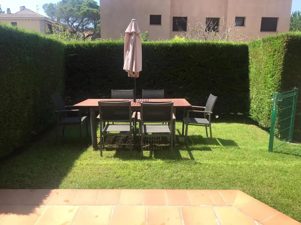Jardín de Planta baja en venta en Castell d'Aro, Platja d'Aro i s'Agaró con Aire acondicionado, Terraza y Amueblado