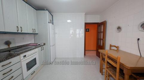 Foto 3 de Piso de alquiler en Francisco Pizarro, Villalegre - La Luz, Avilés