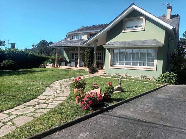 Casa-chalet en Venta en Dorneda