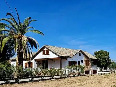 Vista exterior de Casa o chalet en venta en Escalona, Toledo