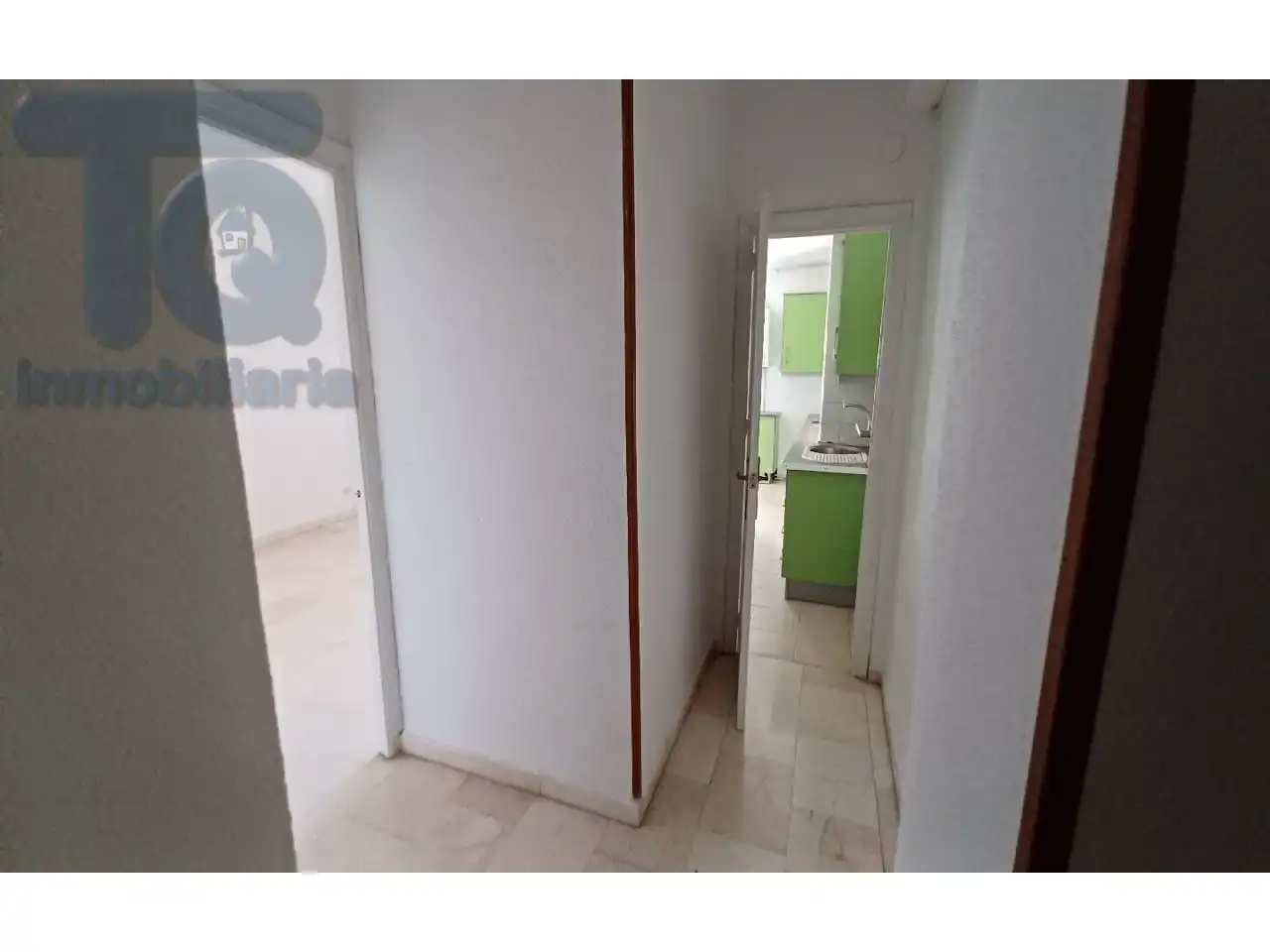 Flat for sale in Granada  with Air Conditioner, Heating and Balcony