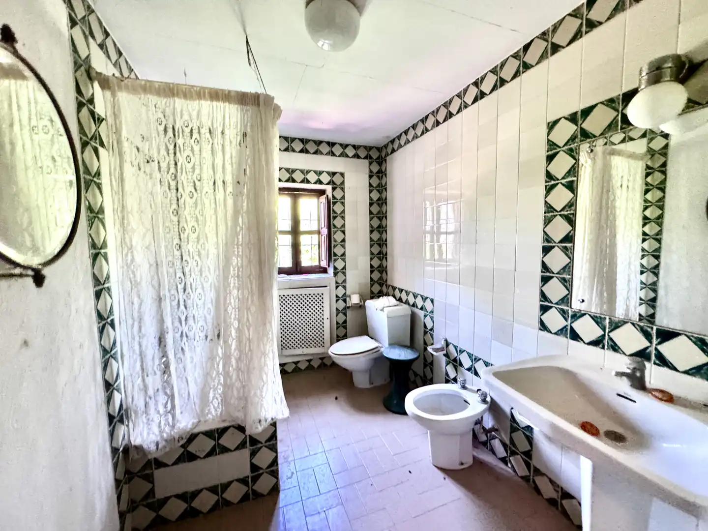 Baño de Casa o chalet en venta en Granada con Jardín privado, Terraza y Trastero