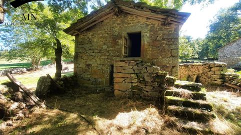 Cabaña de Piedra Independiente en Plena Naturaleza