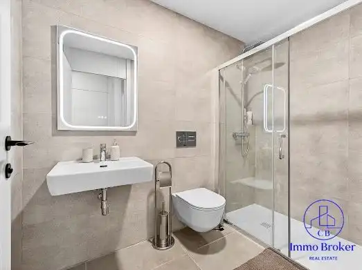 Baño de Piso en venta en Adeje con Aire acondicionado, Trastero y Amueblado