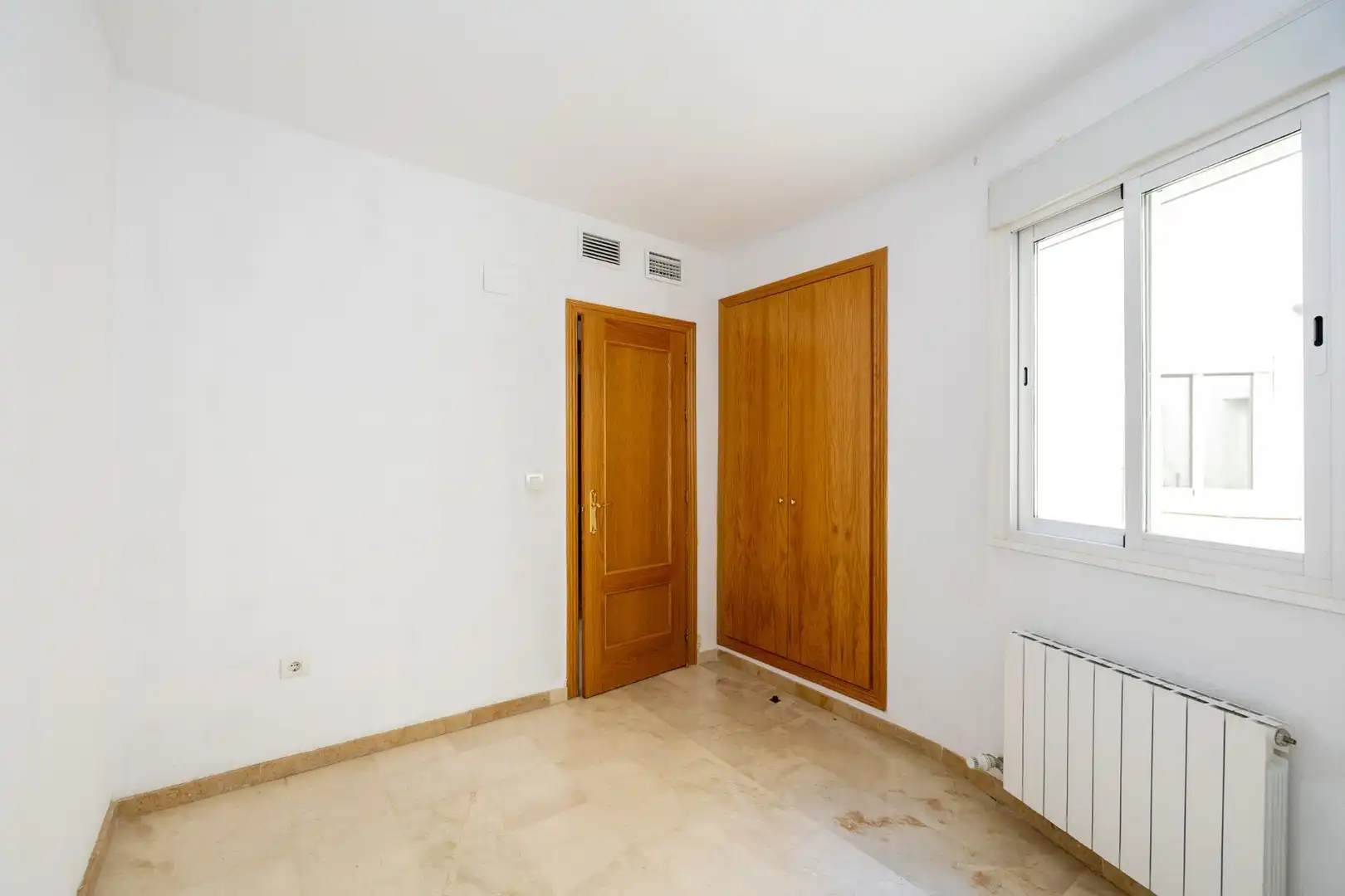 Piso en venta en Calle Aconcagua, 48, Camino de los Neveros - Serrallo
