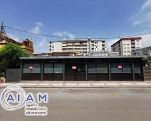 Vista exterior de Local en venda en Calella amb Aire condicionat i Terrassa