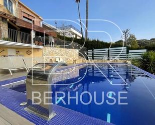 Swimming pool of House or chalet for sale in Premià de Dalt  with Heating, Private garden and Terrace