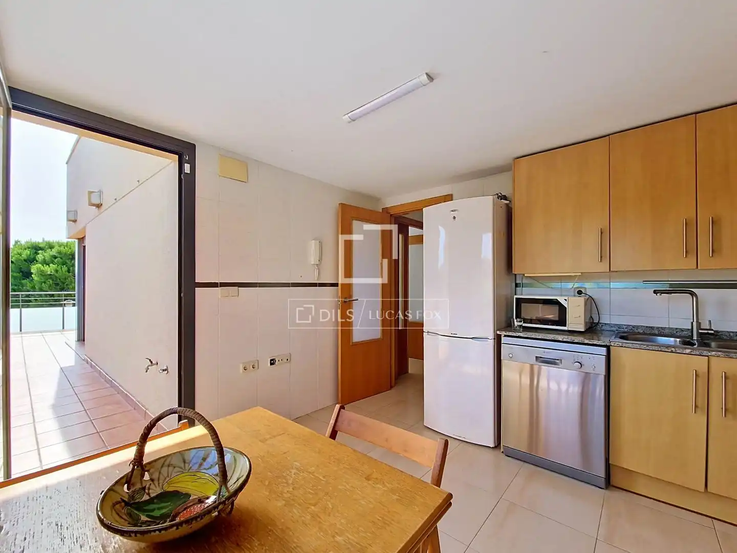 Cocina de Piso en venta en Cubelles con Aire acondicionado, Calefacción y Jardín privado