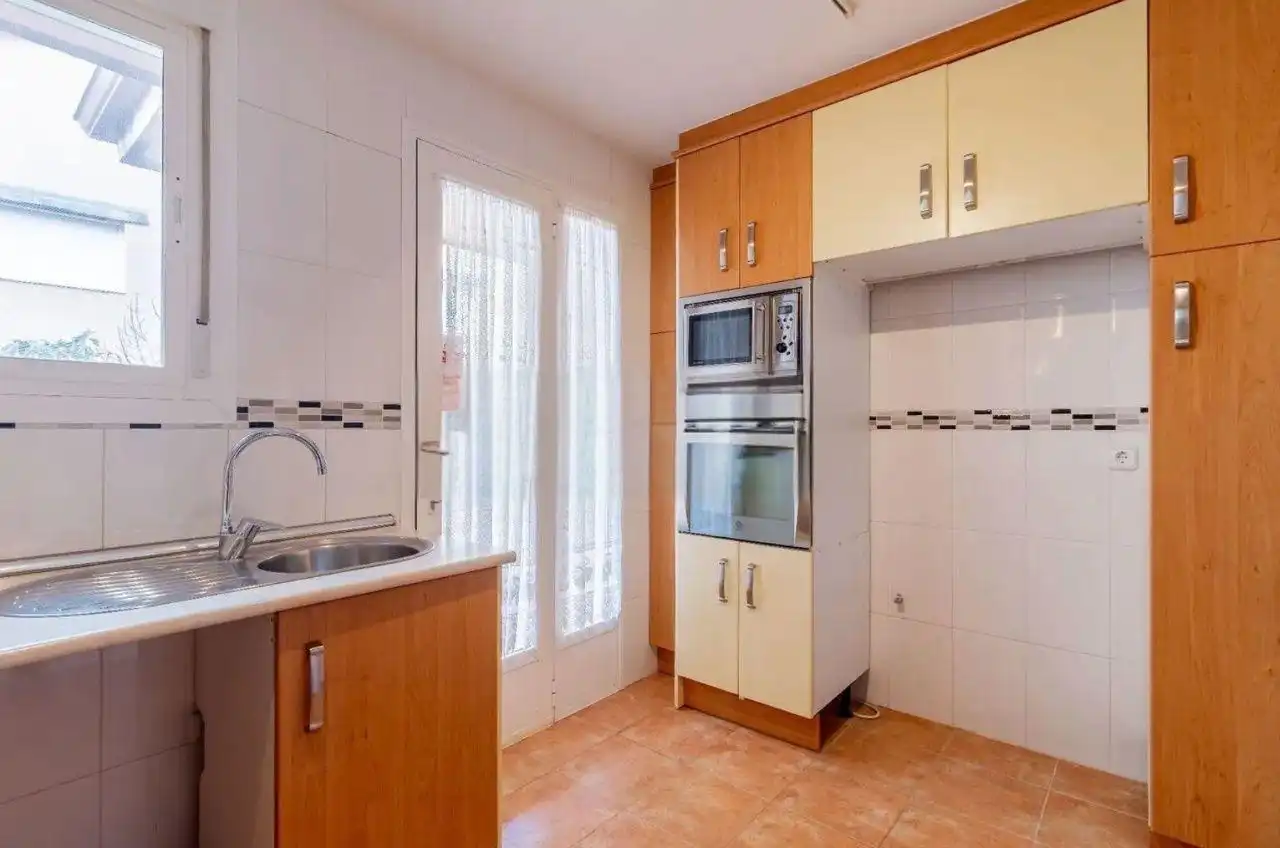 Cocina de Casa o chalet en venta en Robledo de Chavela con Aire acondicionado, Calefacción y Jardín privado