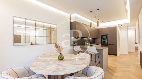 Foto 4 de Piso en venta en Calle de Viriato, Trafalgar, Madrid Capital