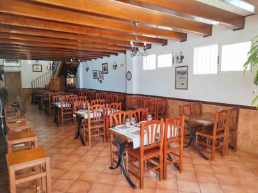 Locale commerciale in affitto a El Faro