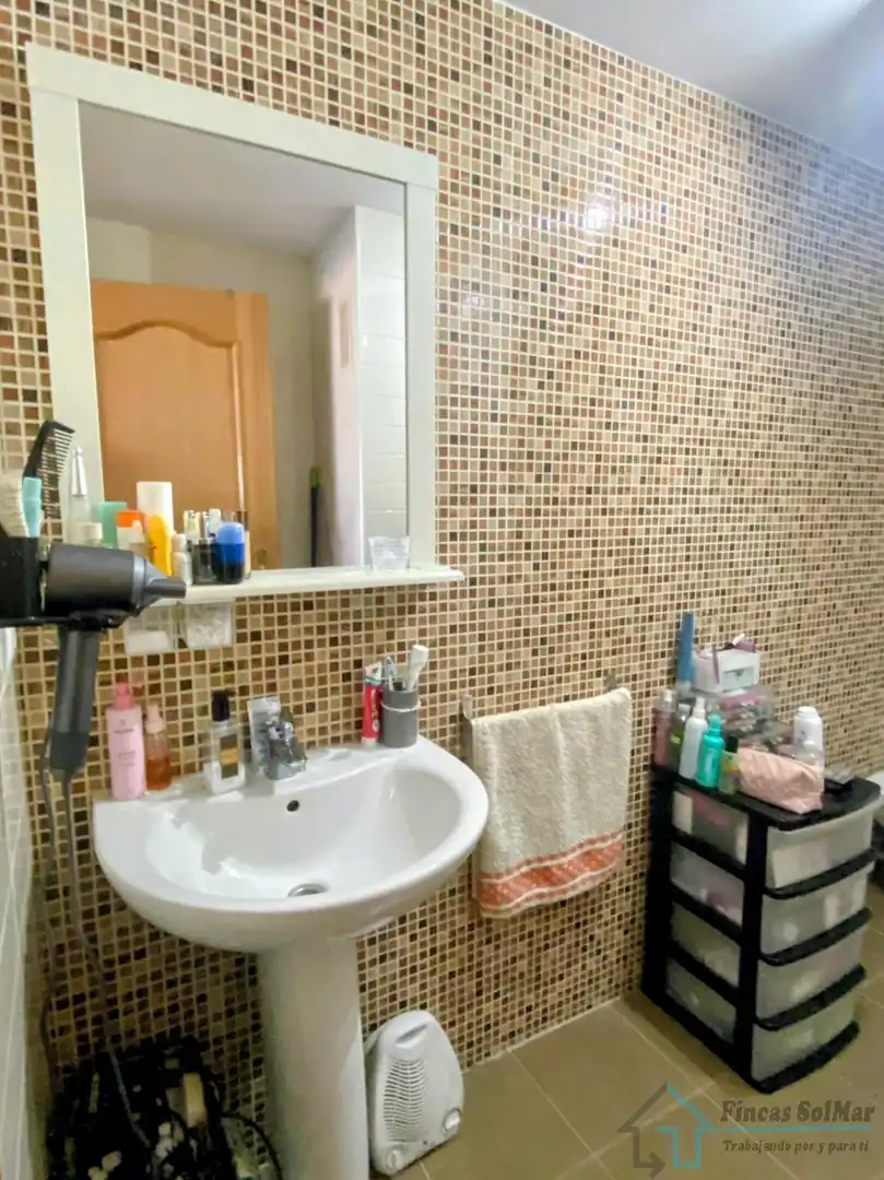 Bathroom of Flat for sale in Castellón de la Plana / Castelló de la Plana  with Terrace and Alarm