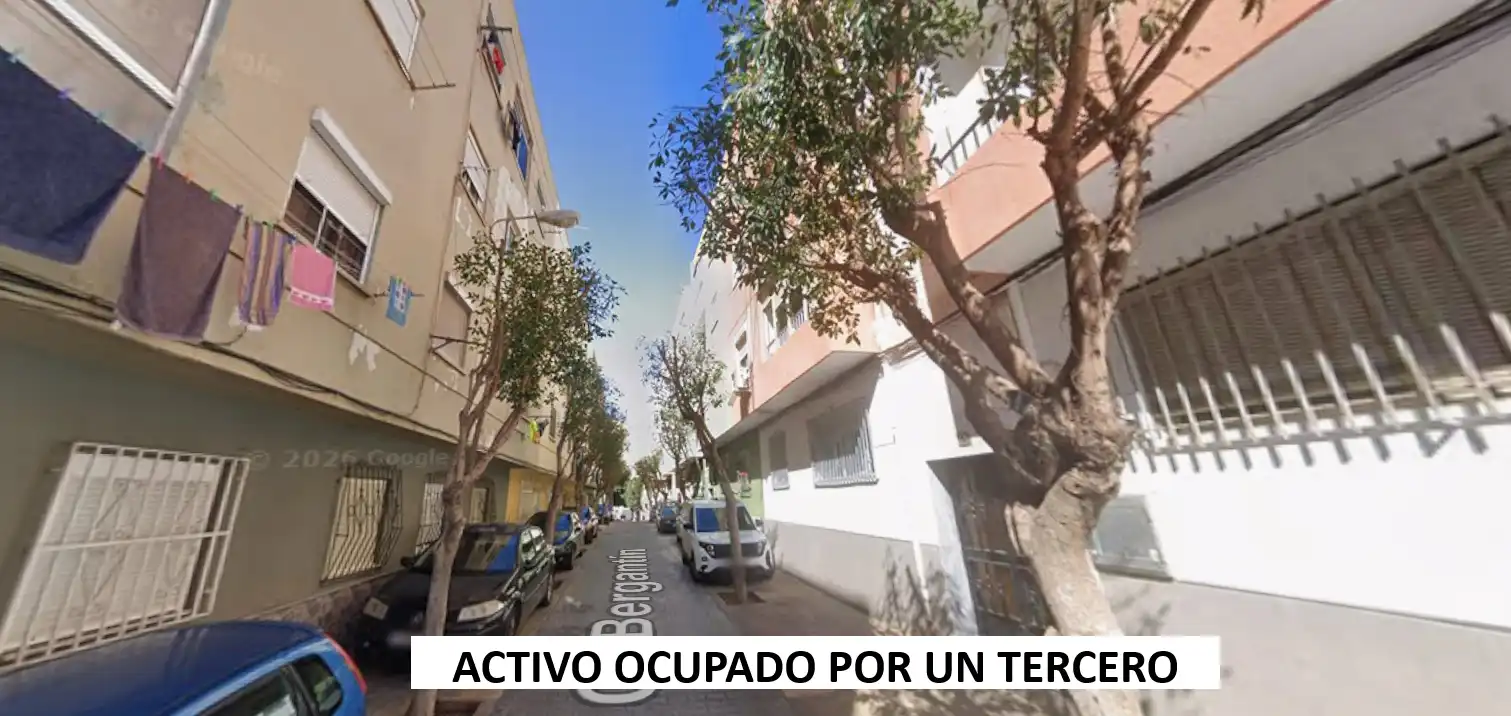 Vista exterior de Piso en venta en Murcia