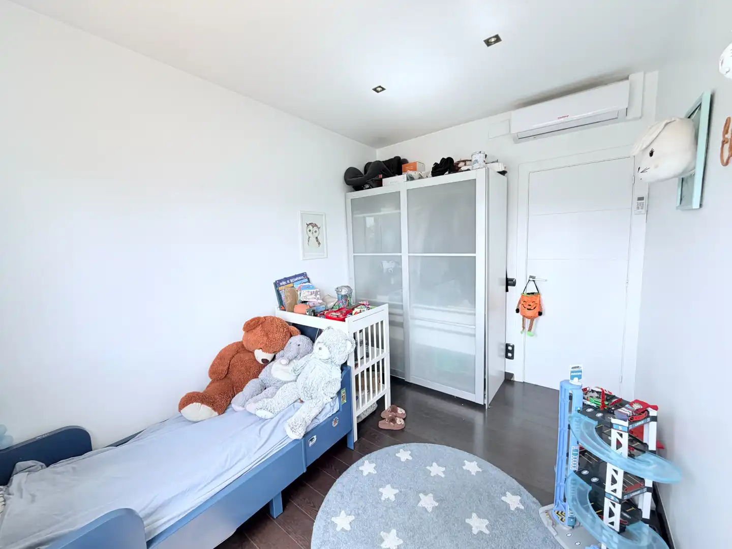 Habitación de Ático en venta en Barcelona con Aire acondicionado, Calefacción y Parquet