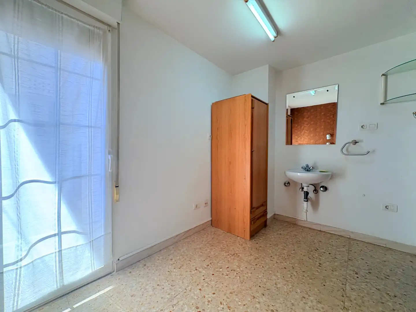 Habitación de Piso en venta en Zuera con Calefacción