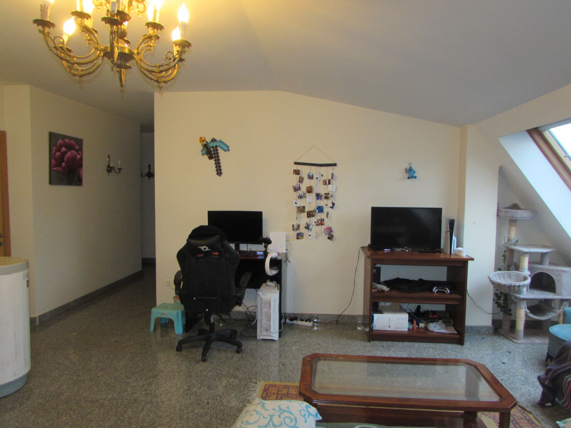 Living room of Flat for sale in Narón  with Parquet flooring, Storage room and Furnished