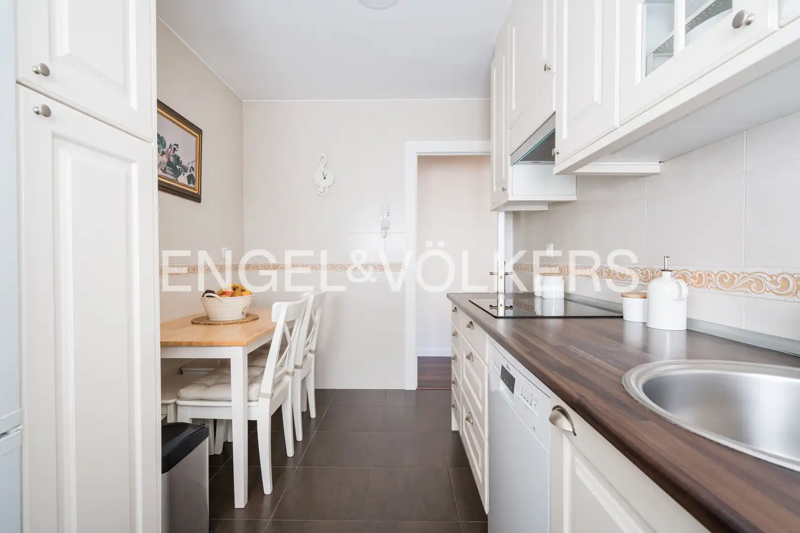 Cocina de Piso en venta en Gijón  con Calefacción, Jardín privado y Terraza
