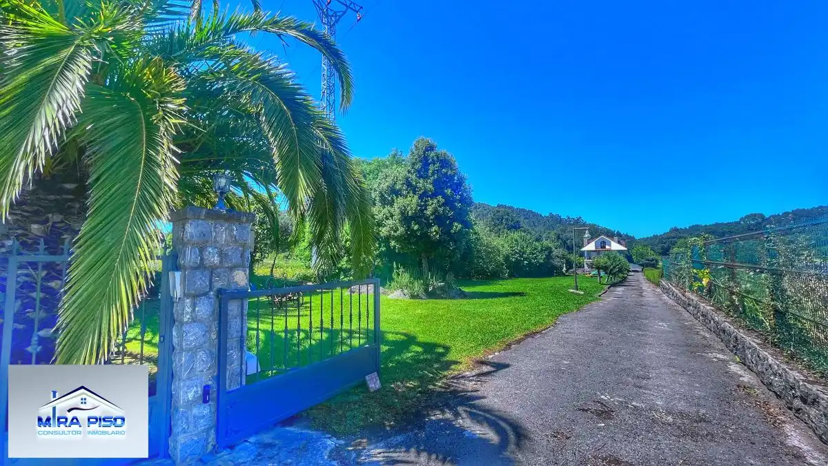 Außenansicht von Country house zum Verkauf in Arnuero mit Heizung, Terrasse und Abstellraum
