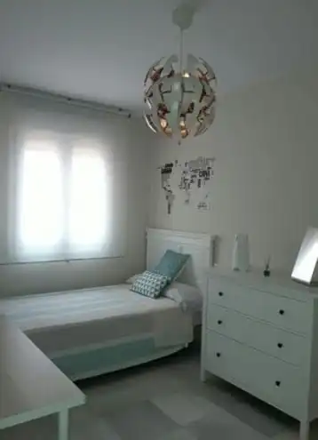 Bedroom of Flat for rent in Algeciras  with Air Conditioner and Furnished