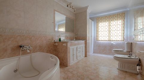Photo 4 of Room in Cenes de la Vega, Granada