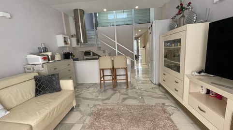 Foto 4 de Apartamento en venta en Calle el Sauce, Playa Fañabé Alto, Adeje