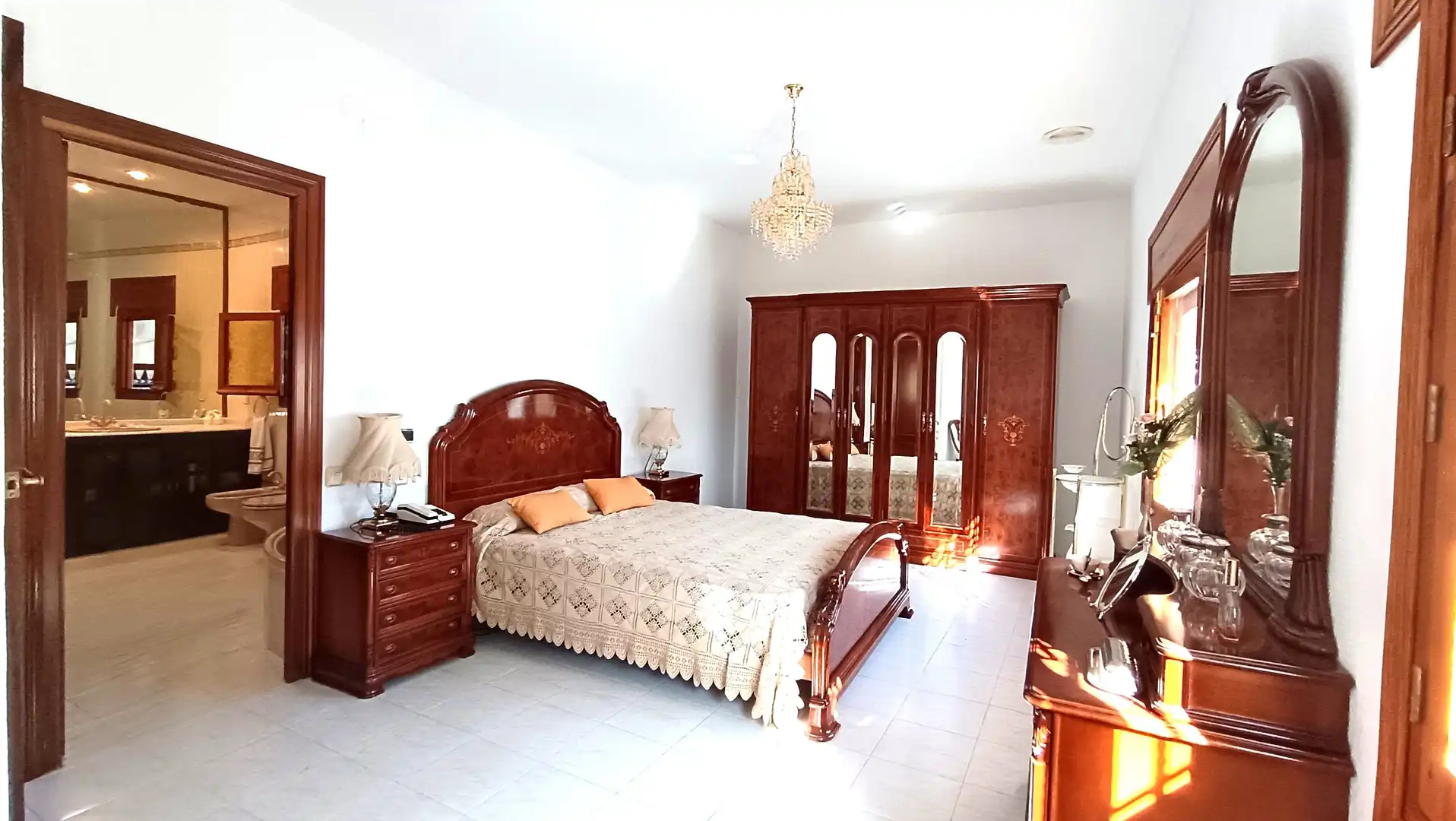 Dormitori de Casa o xalet en venda en Guadalupe amb Jardí privat i Terrassa