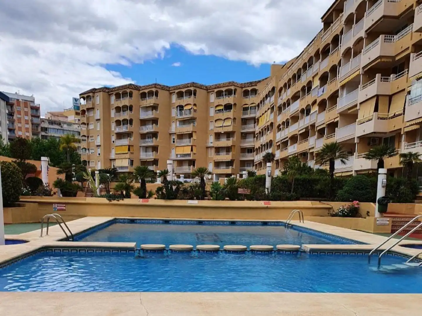 Appartamento con piscina in affitto a Corbeta 10, imagen 13