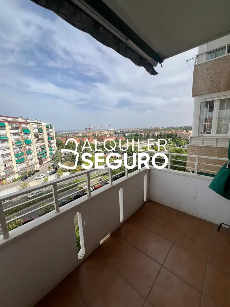 Terraza de Piso de alquiler en Madrid con Calefacción y Amueblado