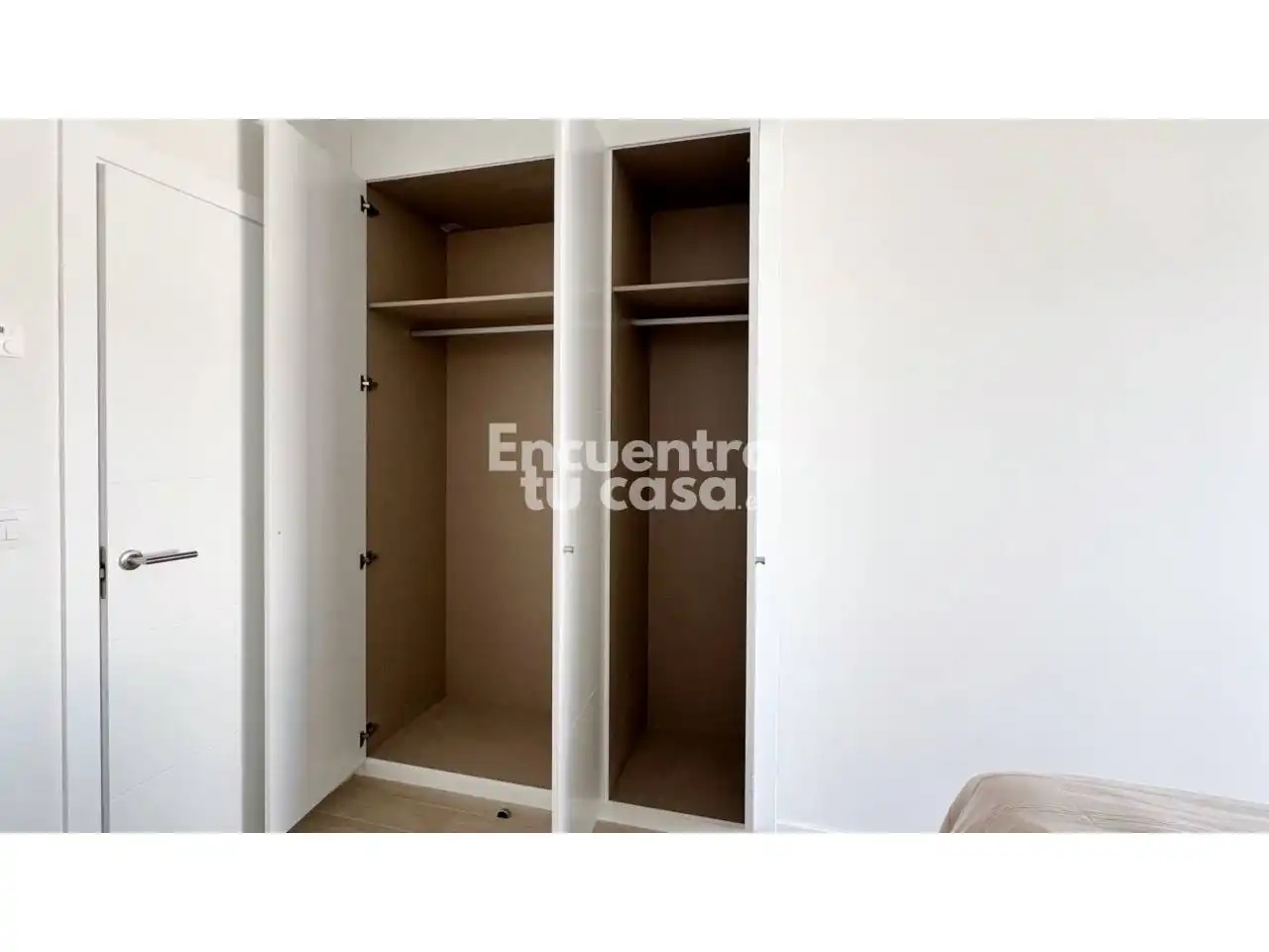 Schlafzimmer von Dachboden zur Miete in Guadalajara mit Klimaanlage, Heizung und Terrasse