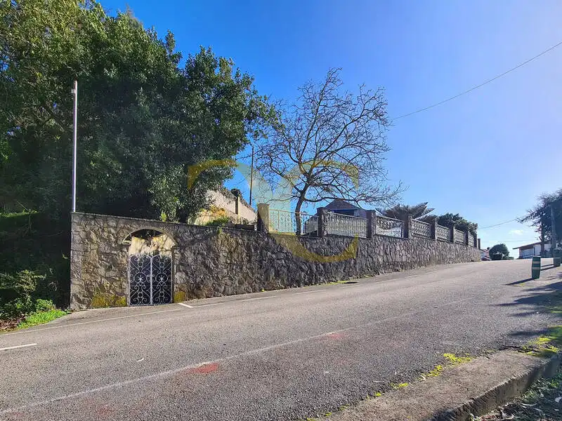 Vista exterior de Casa o xalet en venda en Villaviciosa amb Calefacció, Jardí privat i Terrassa