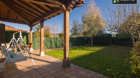 Foto 4 de Casa o xalet en venda a Mutilva - Avenida Pamplona, Aranguren, Navarra