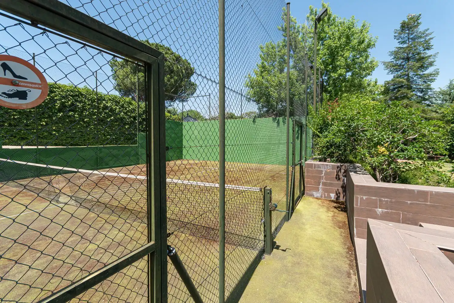Garden of Houses for sale in Boadilla del Monte  with Air Conditioner, Heating and Storage room
