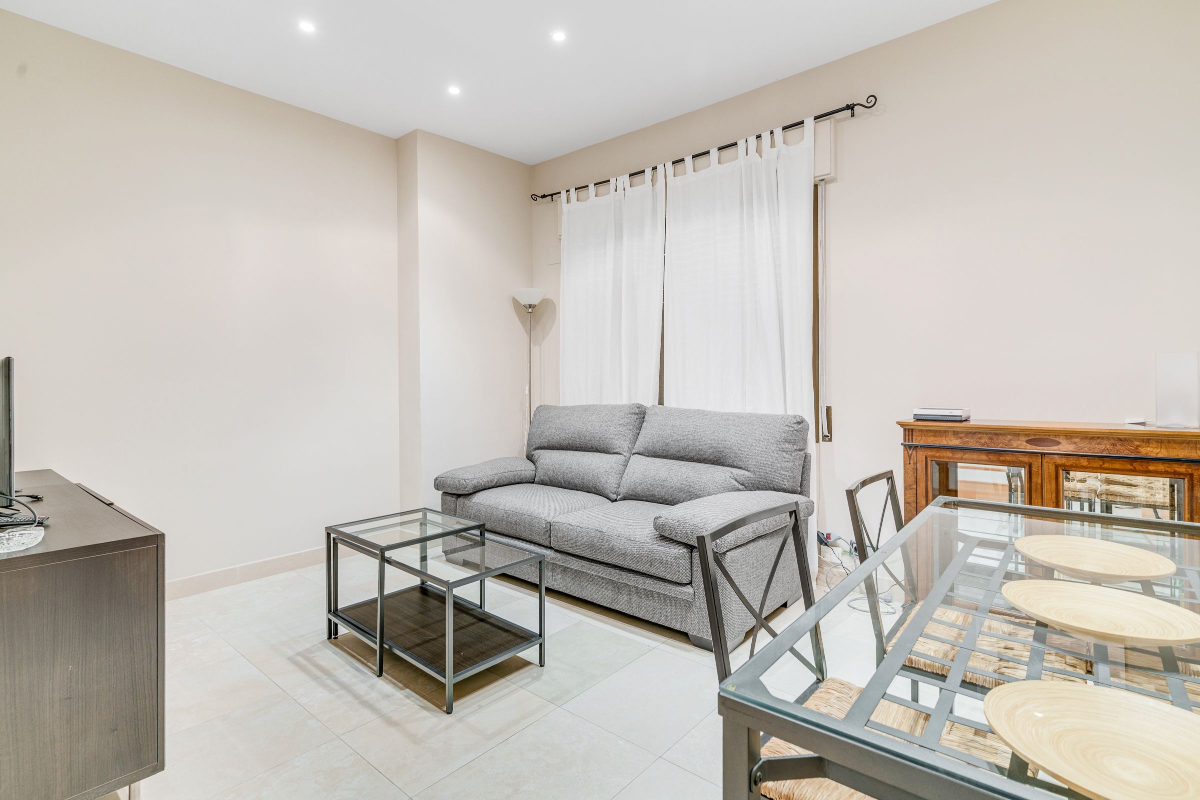 Living room of Planta baja for sale in  Barcelona Capital  with Heating and Terrace