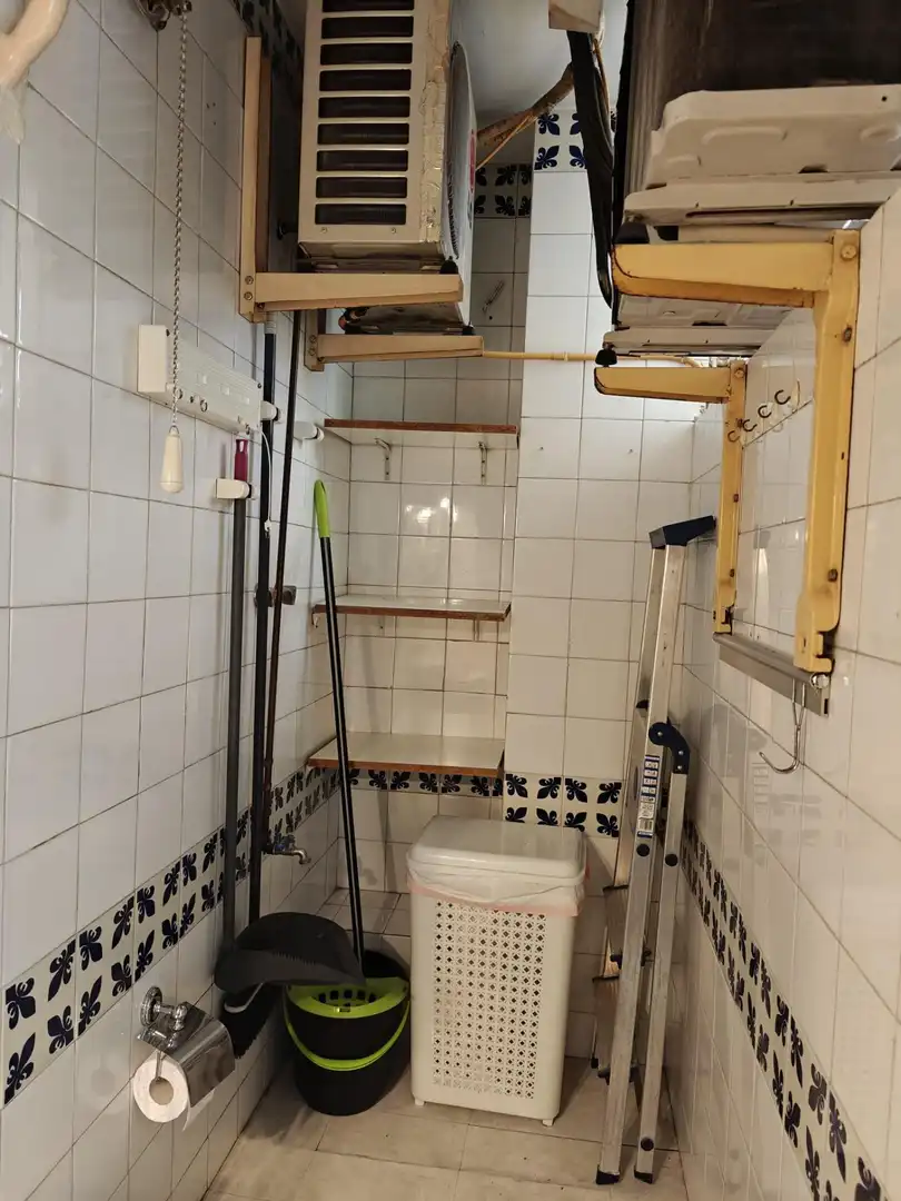 Baño de Local de alquiler en Granada