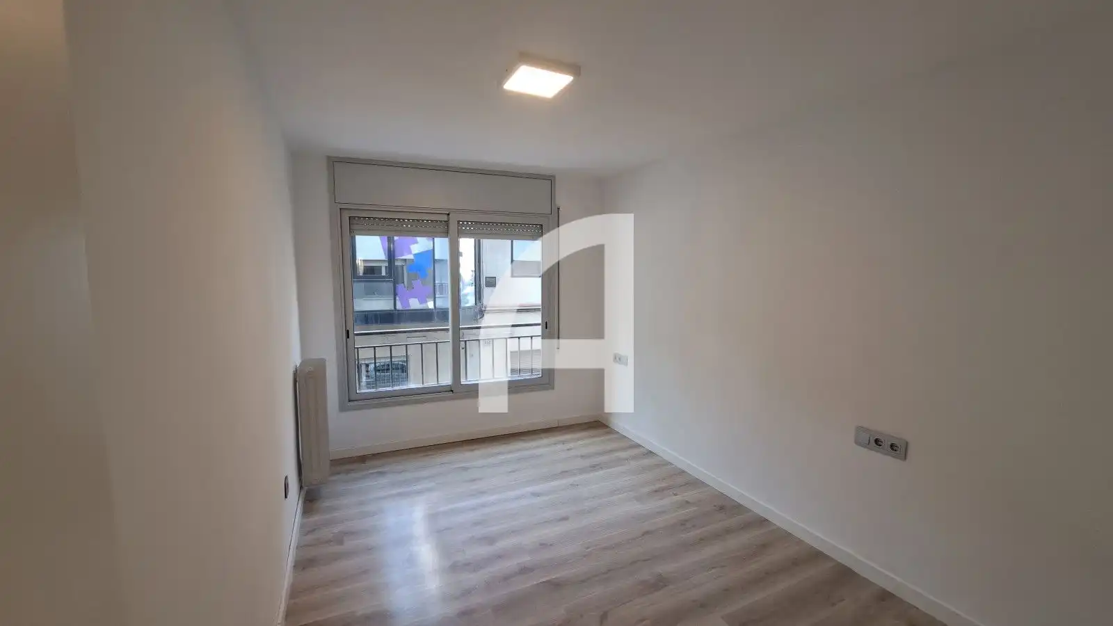 Habitación de Piso en venta en Terrassa con Calefacción y Terraza