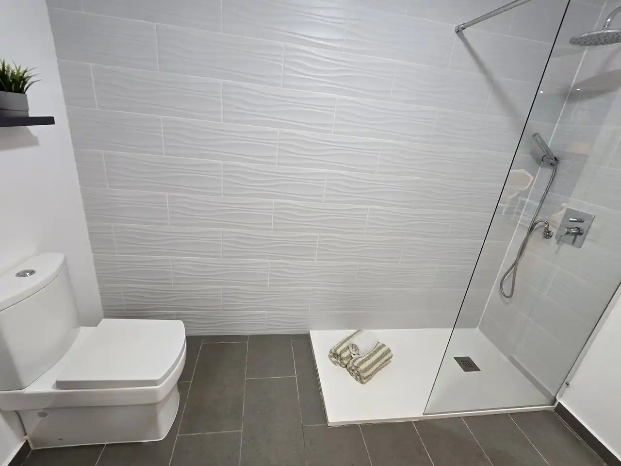 Baño de Casa o chalet en venta en Alcaucín con Aire acondicionado y Piscina
