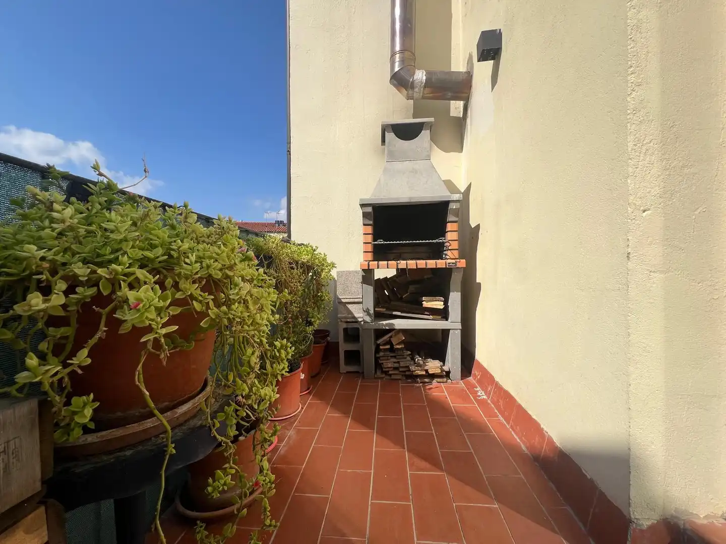 Terrace of Single-family semi-detached for sale in Sant Martí de Tous  with Heating, Storage room and Oven