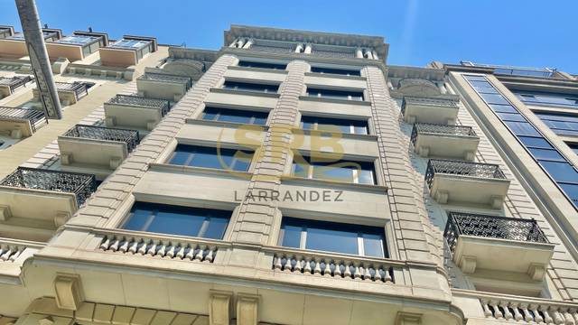 Oficina en Alquiler en Avinguda Diagonal en Vila de Gràcia