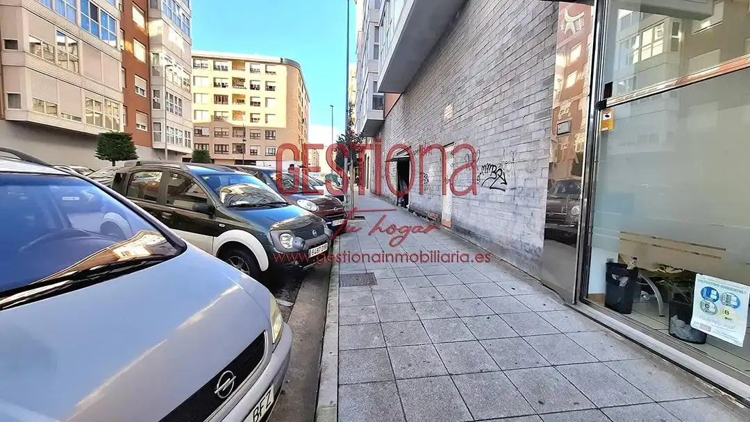 Business premises for sale in Maliaño, imagen 3