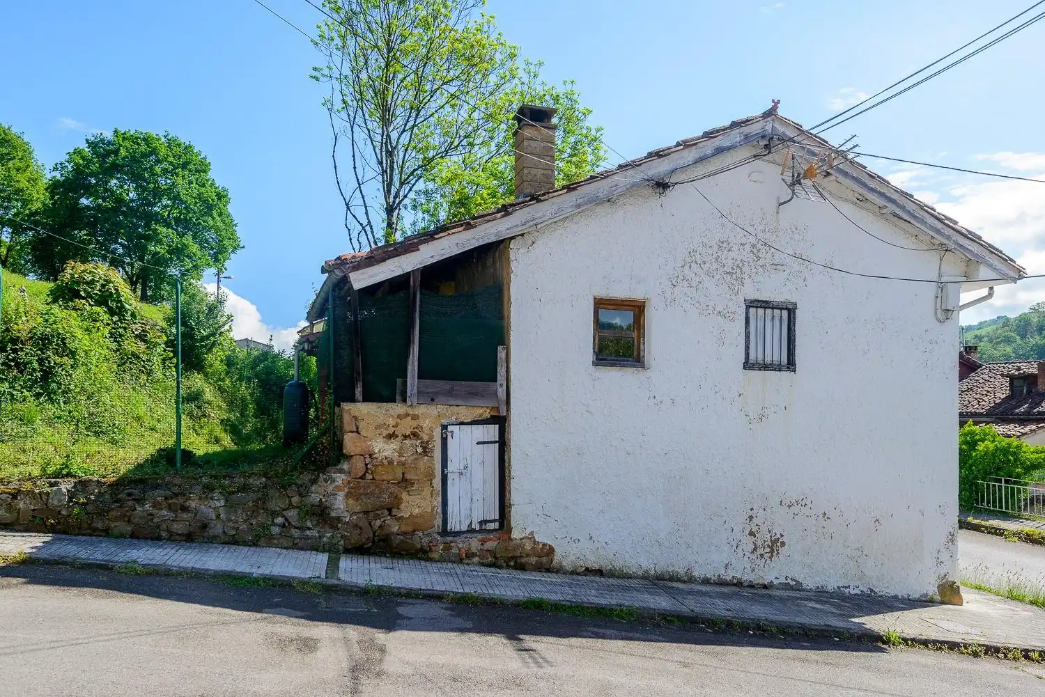 Vista exterior de Casa o chalet en venta en Bimenes