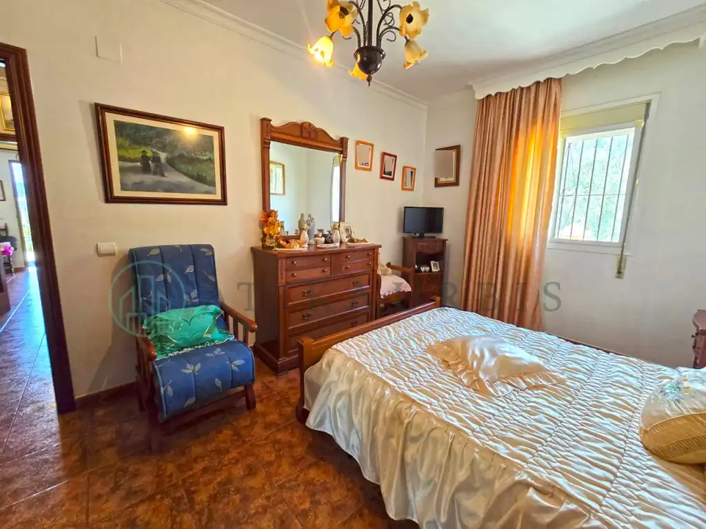 Habitación de Casa o chalet en venta en Álora con Jardín privado