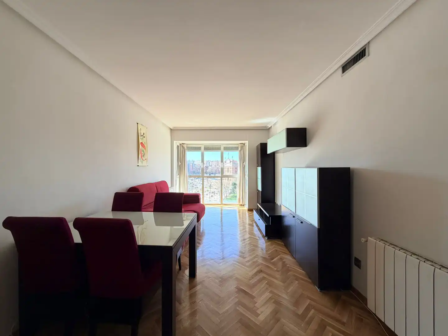 Sala d'estar de Apartament en venda en Madrid amb Aire condicionat, Calefacció i Traster