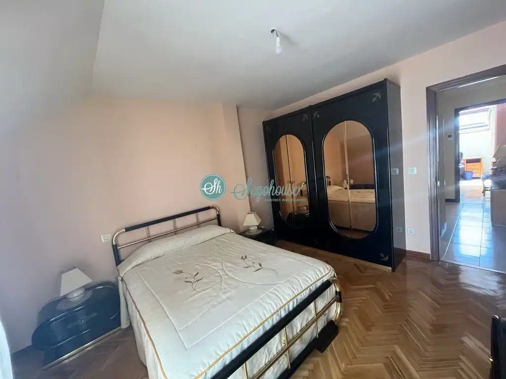 Bedroom of Flat for sale in Segovia  with Heating, Parquet flooring and Terrace