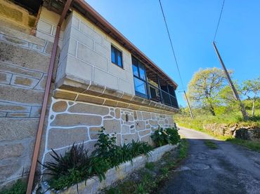 Casa in vendita a Aldea Naves 38