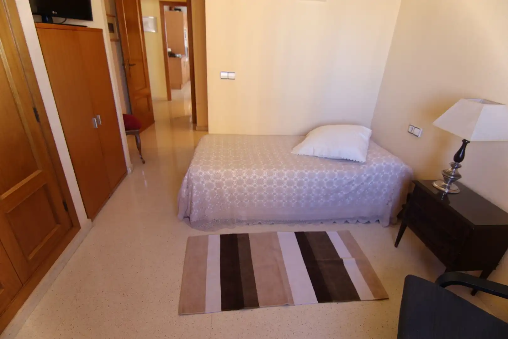 Habitación de Piso en venta en Benidorm con Aire acondicionado, Terraza y Amueblado