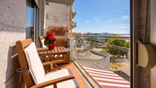 Terrassa de Apartament en venda en Baiona amb Calefacció, Parquet i Terrassa