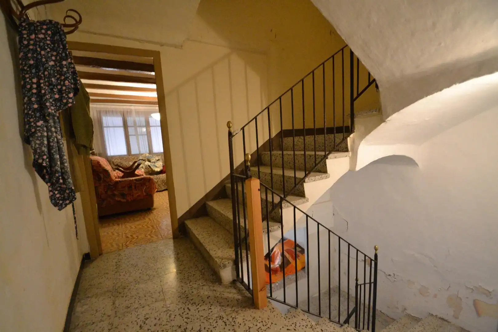 Einfamilien-Reihenhaus zum Verkauf in Ulldecona mit Terrasse, Abstellraum und Balkon