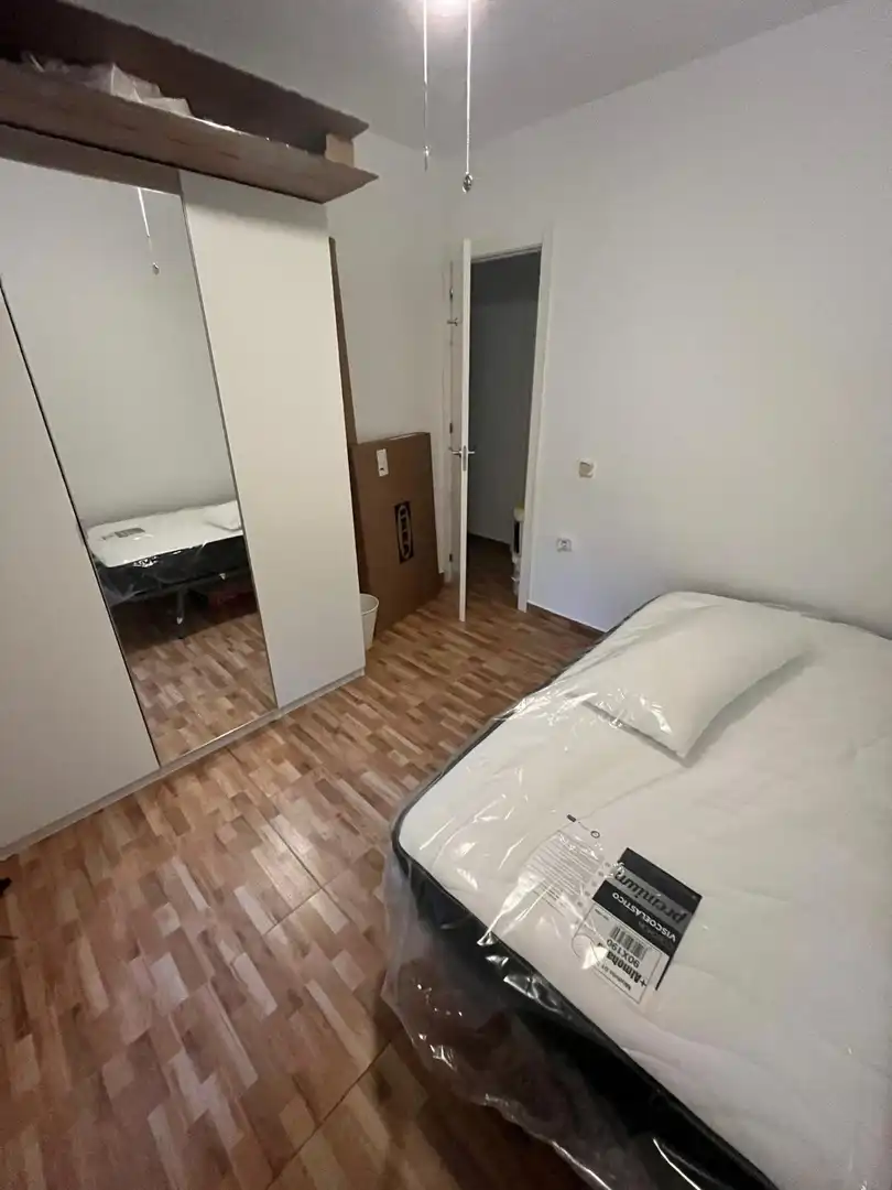 Dormitori de Apartament de lloguer en Granada