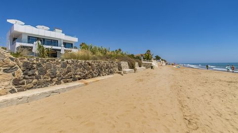 Foto 4 de Casa adosada en venda a Costabella, Marbella